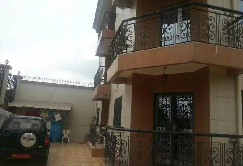 Queen's Residence