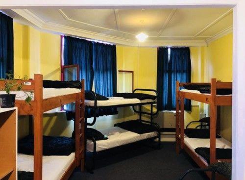 旅馆 Criterion Art Deco Backpackers