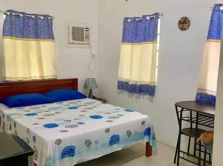 Aamiaismajoitus (B&B) Blue Summer Suites