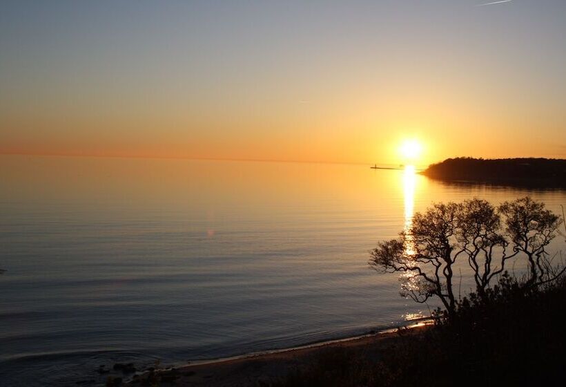 مبيت وإفطار Penalhuzet