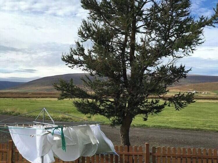 בית מלון כפרי Fljotsbakki Farm