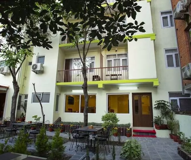 هتل Sapana Garden Thamel