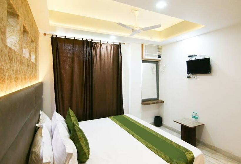 בית מלון כפרי Treebo The Vantage