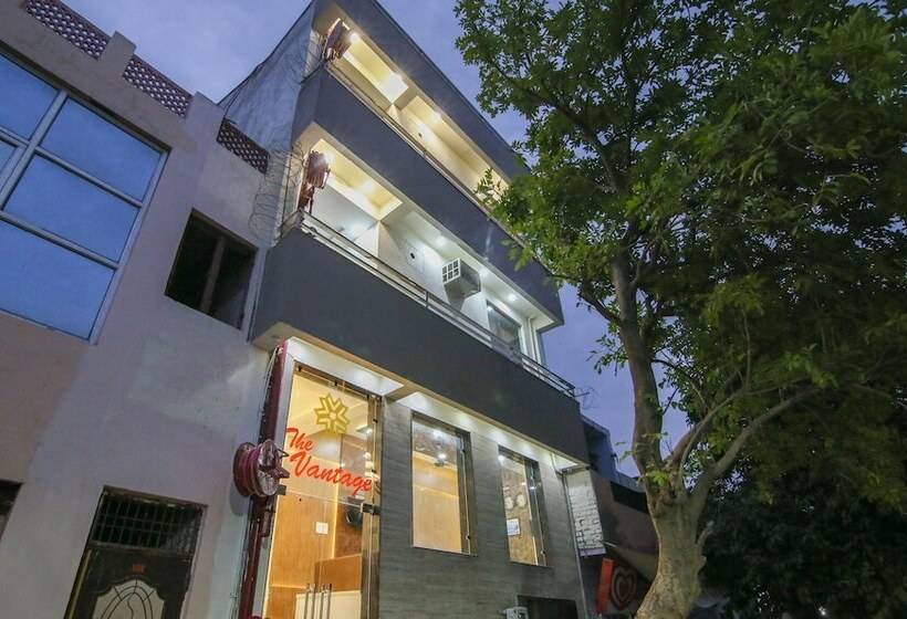 בית מלון כפרי Treebo The Vantage