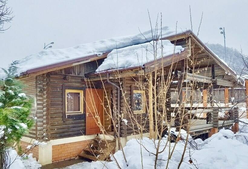 هتل Usadba Razdolie