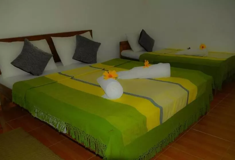 ペンション Paradise Guest House