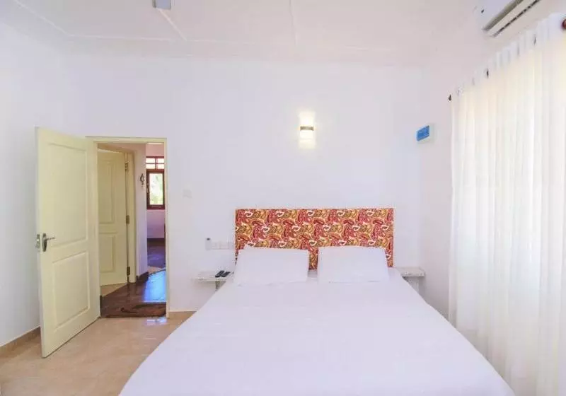 پانسیون Una J Villa