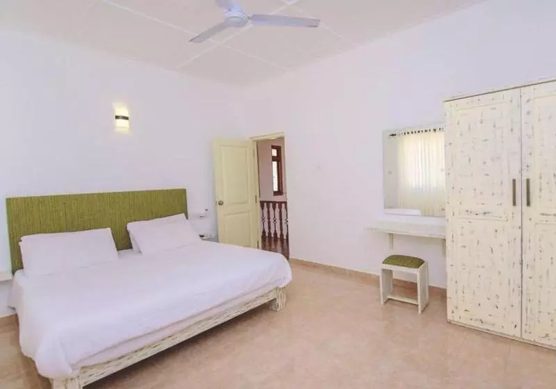 پانسیون Una J Villa