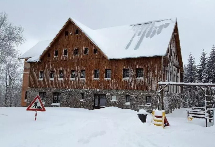 Aamiaismajoitus (B&B) Chata Bramberk