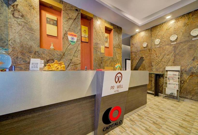 酒店 Capital O Swiss Gstaad Near Hitech City