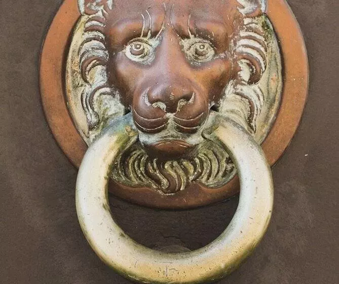 Hostelli Palazzo Marletta Luxury House