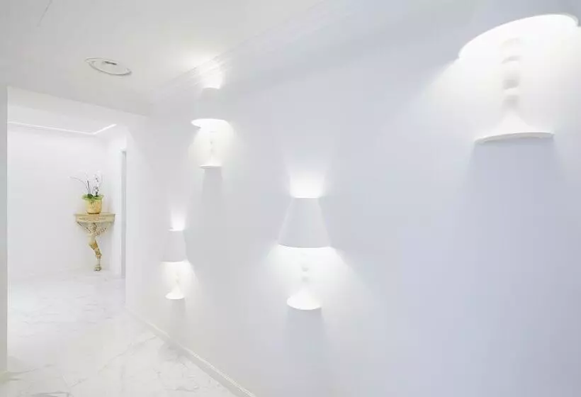 Hostelli Palazzo Marletta Luxury House