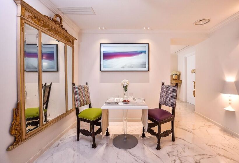 여관 Palazzo Marletta Luxury House