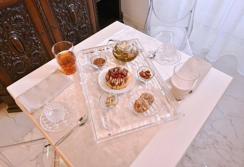 여관 Palazzo Marletta Luxury House