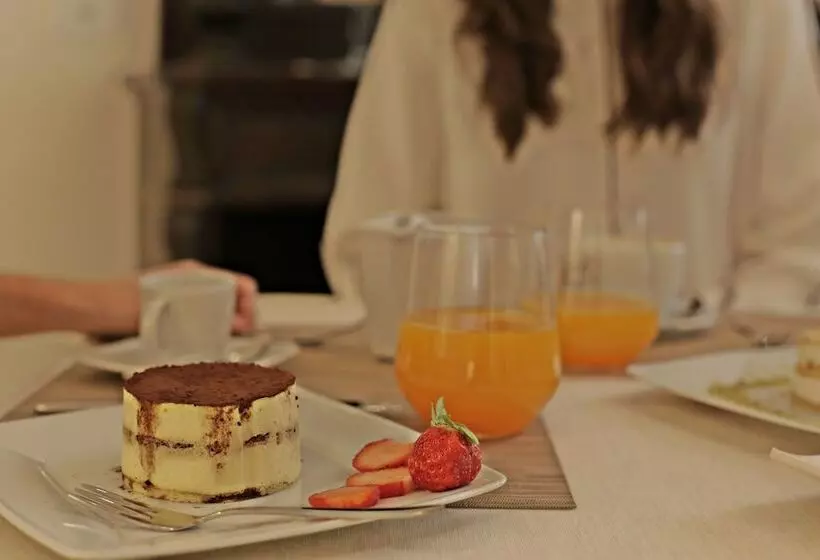 Hostelli Palazzo Marletta Luxury House