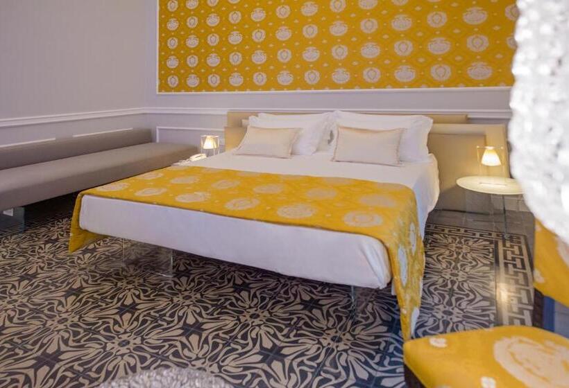 여관 Palazzo Marletta Luxury House