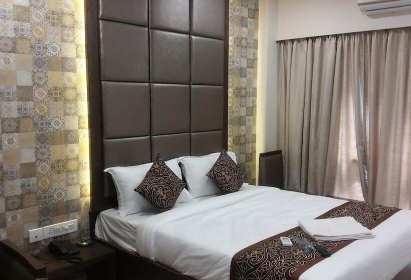 فندق Sand Silver Business