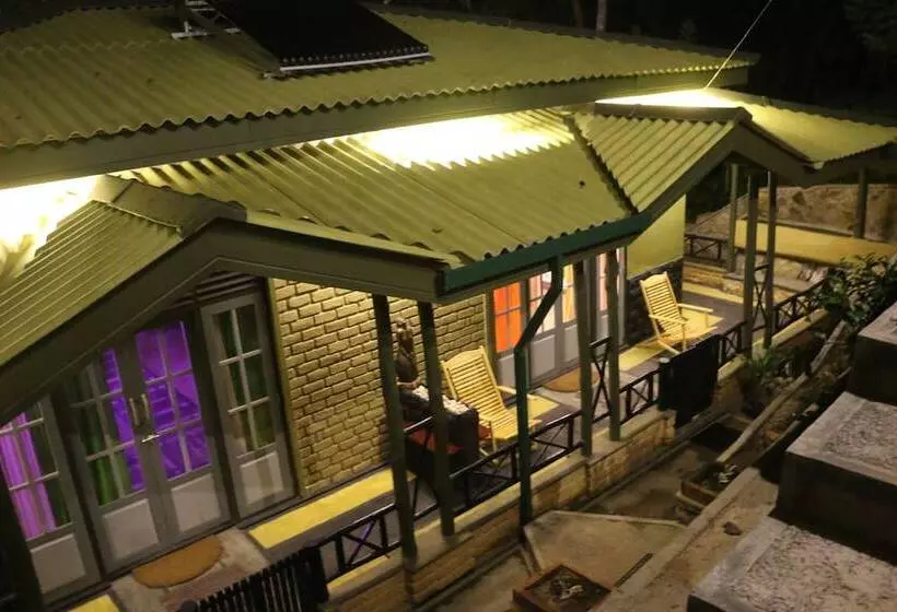 Hotelli Train View Chalet