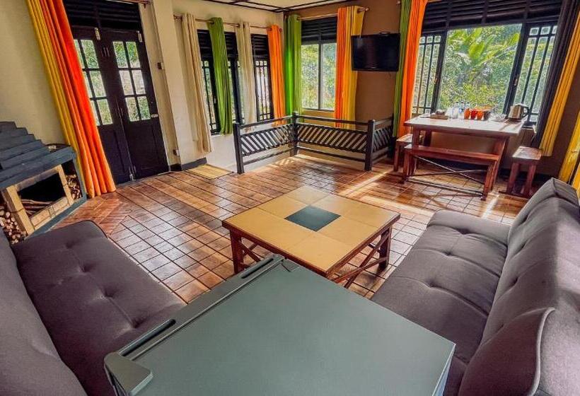 Hotel Train View Chalet