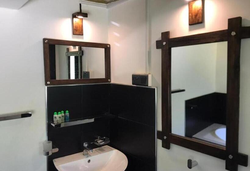 Hotel Train View Chalet