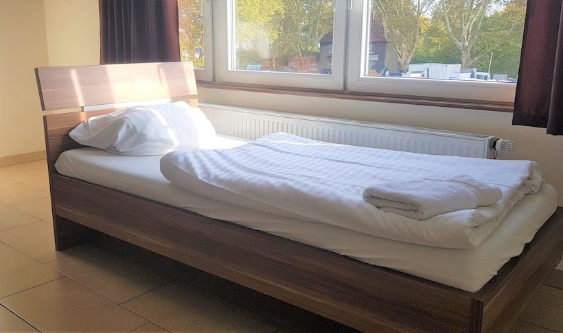 Miamarmaxipartments Niehler Damm