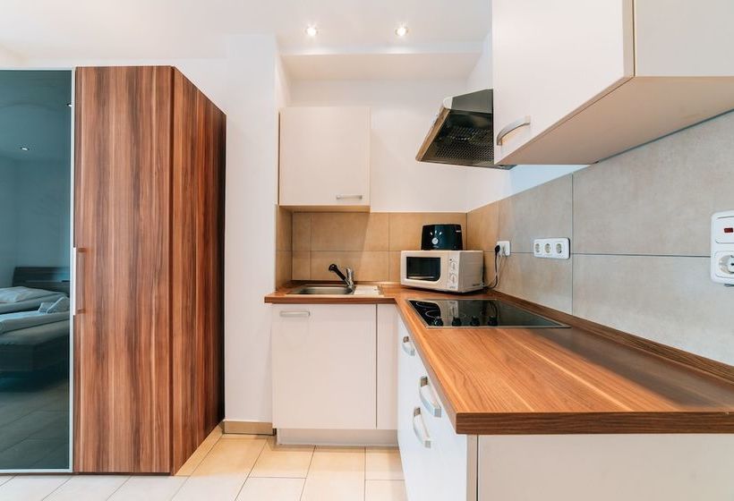 Miamarmaxipartments Niehler Damm