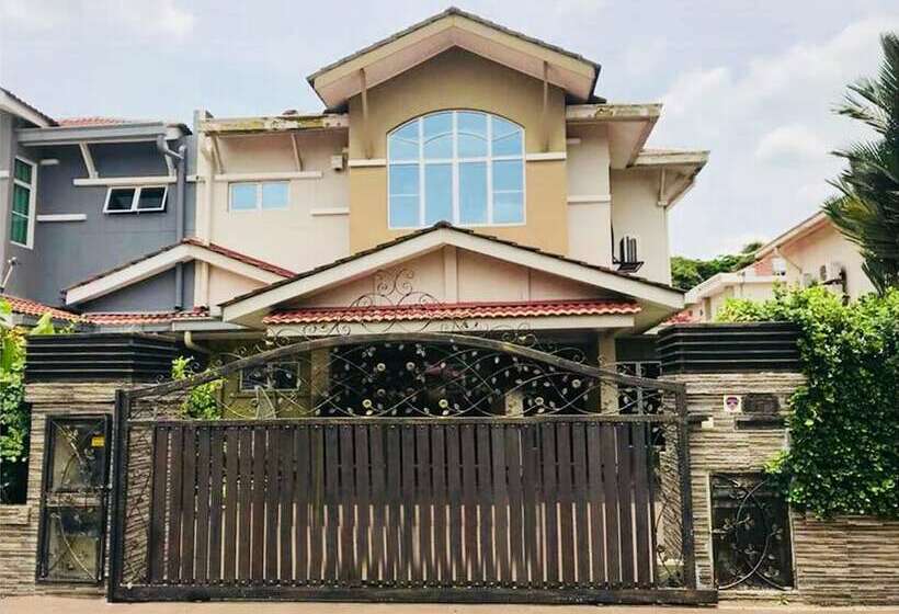 Pensão Botanic Elegant Suite Klang