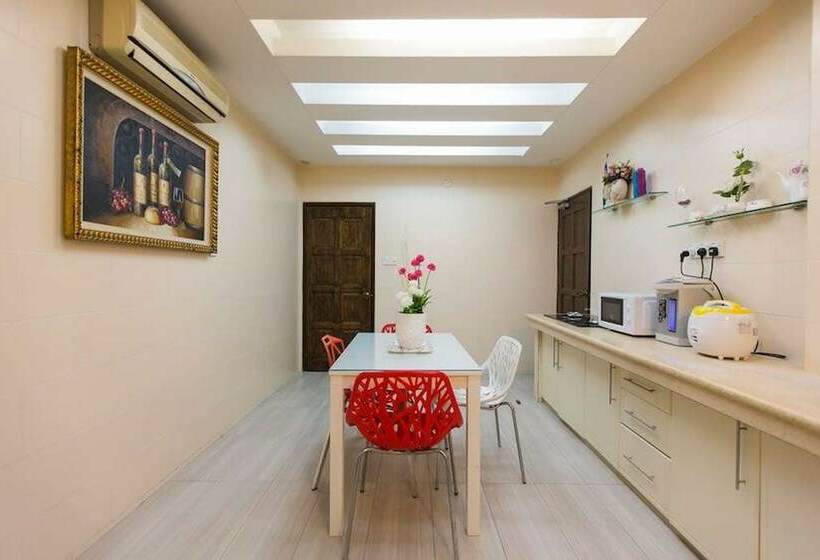 Pensão Botanic Elegant Suite Klang