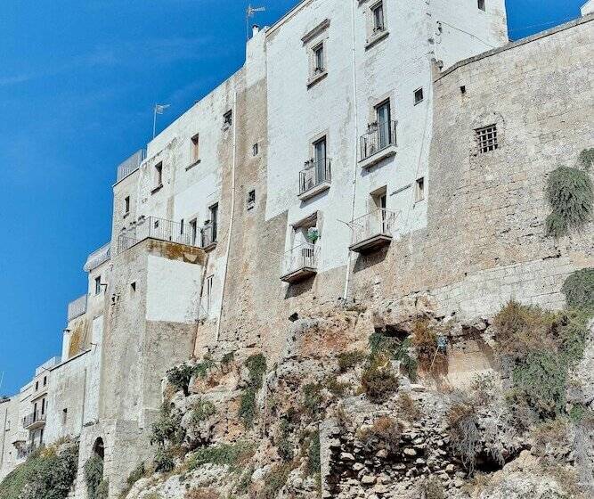 پانسیون Posea  Polignano Sea Suites