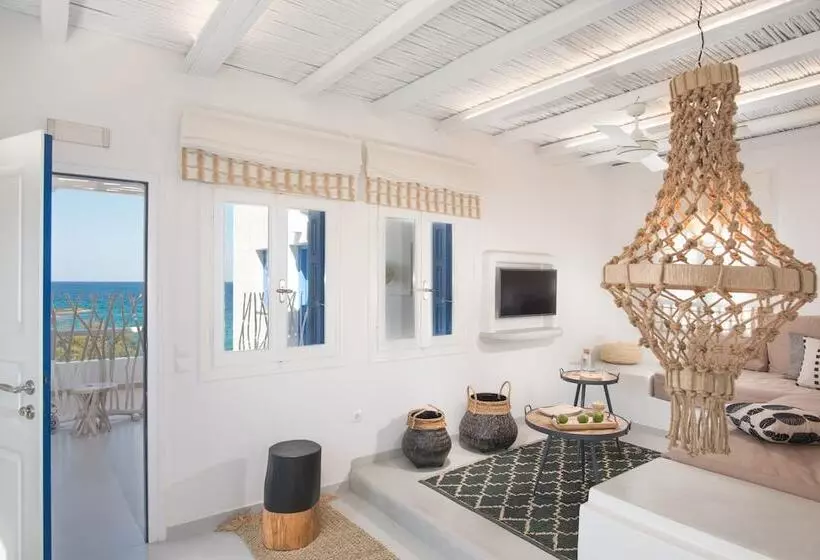 Perla Suites   Delmar Collection