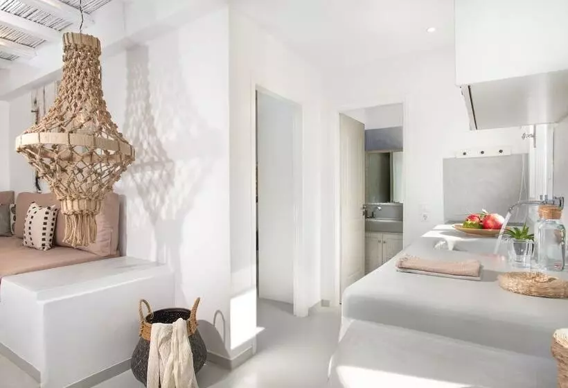 Perla Suites   Delmar Collection
