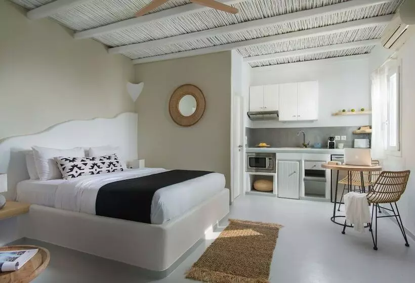 Perla Suites   Delmar Collection