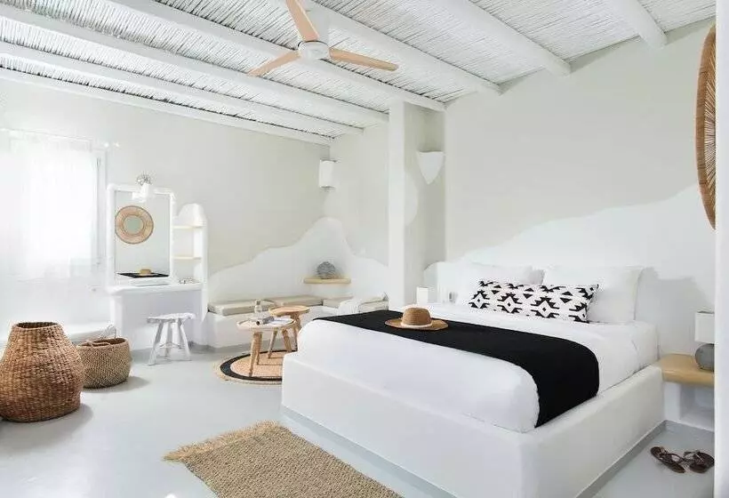 Perla Suites   Delmar Collection