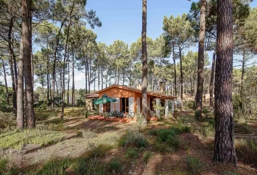 Aroeira Golf And Beach Cottage By Host Point