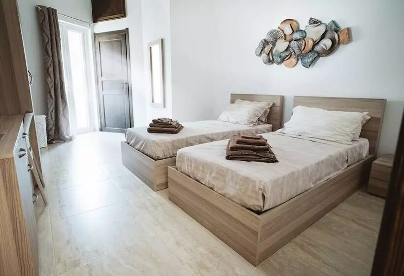 Fauzia B&b