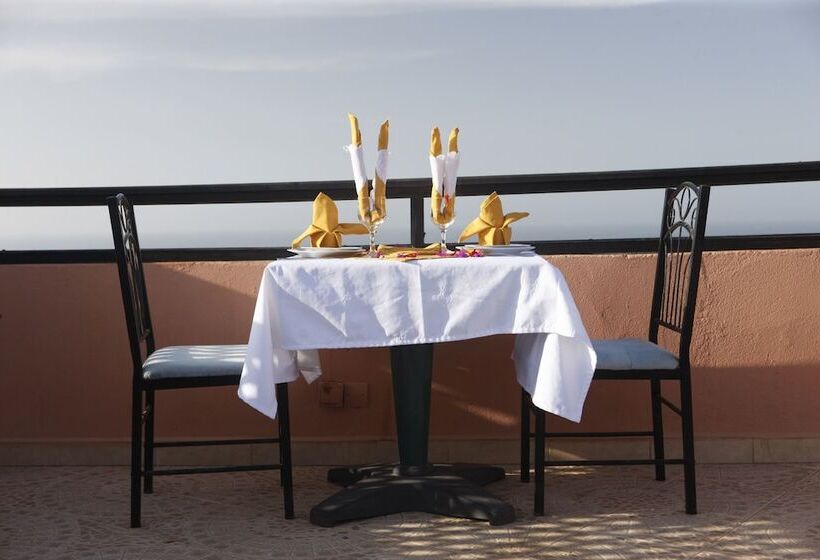 Отель Auberge Etoile Mirleft