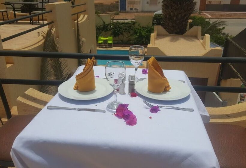 Отель Auberge Etoile Mirleft