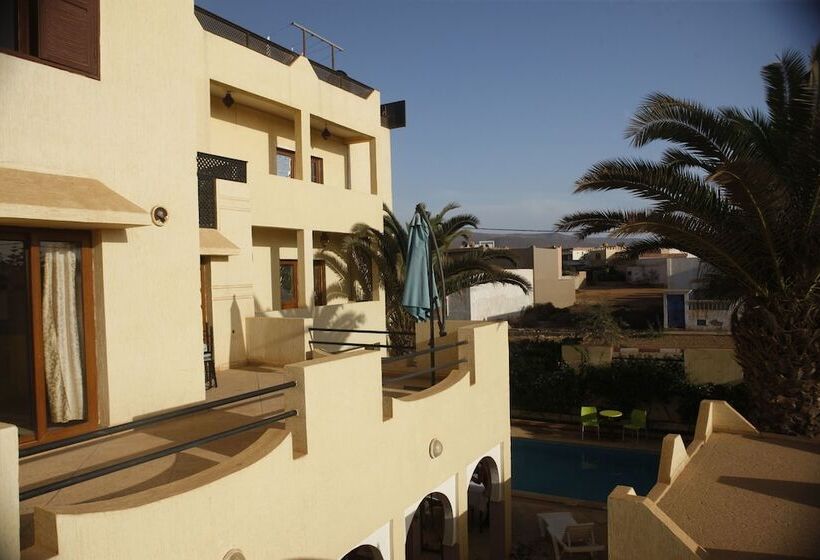 Отель Auberge Etoile Mirleft