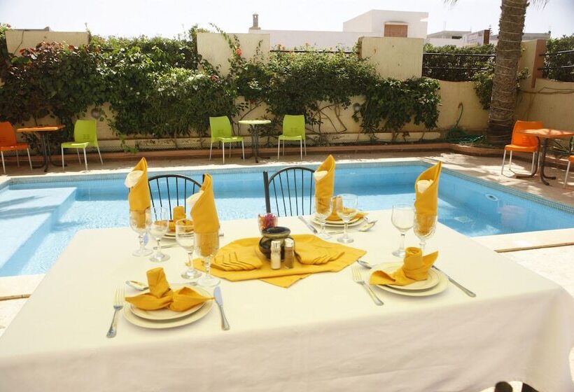 Отель Auberge Etoile Mirleft