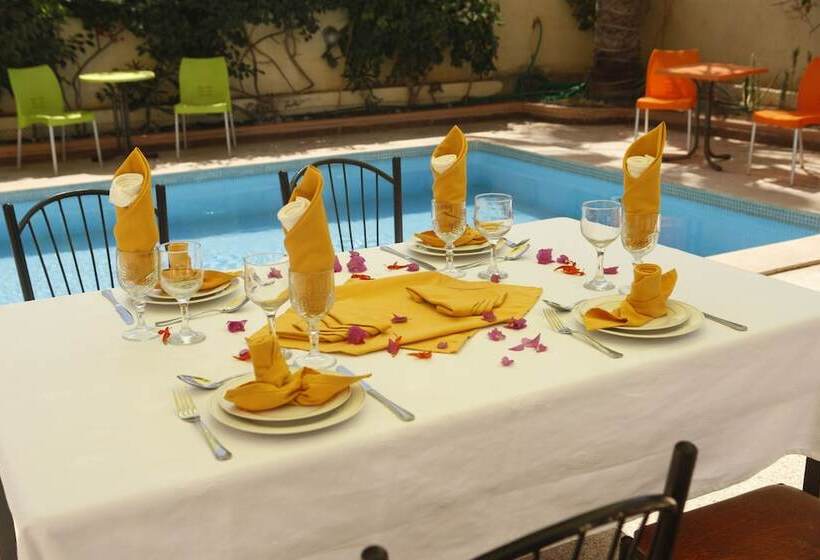 Отель Auberge Etoile Mirleft