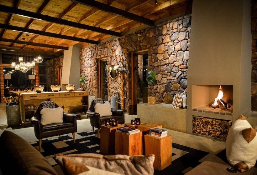 هتل Marataba Mountain Lodge