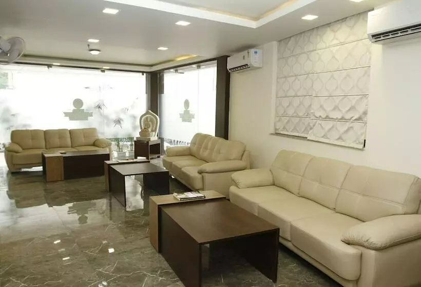 Hotel Mercury Residency