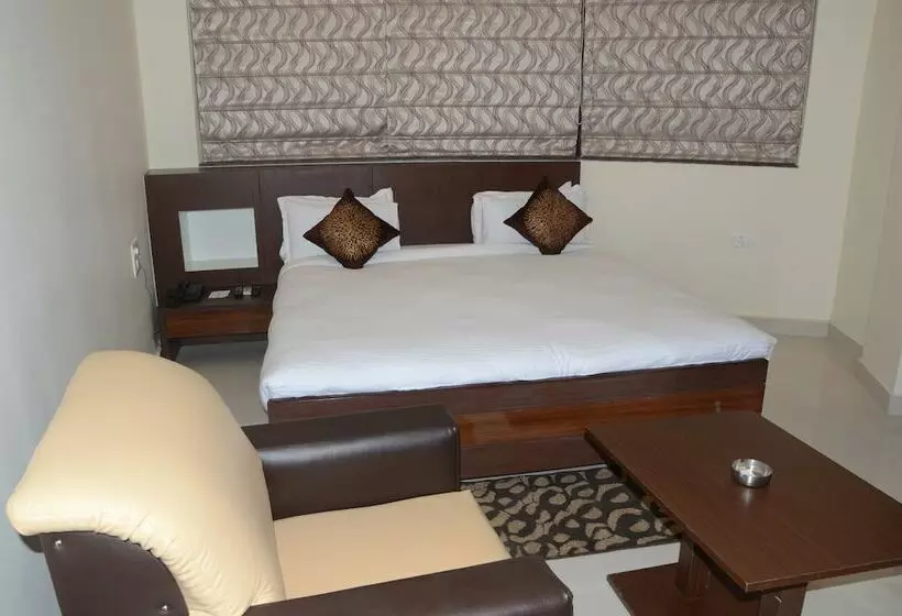 Hotel Mercury Residency