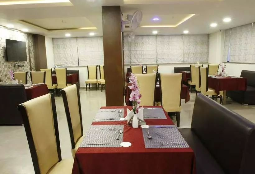 Hotel Mercury Residency