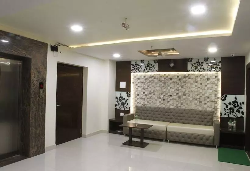 Hotel Mercury Residency