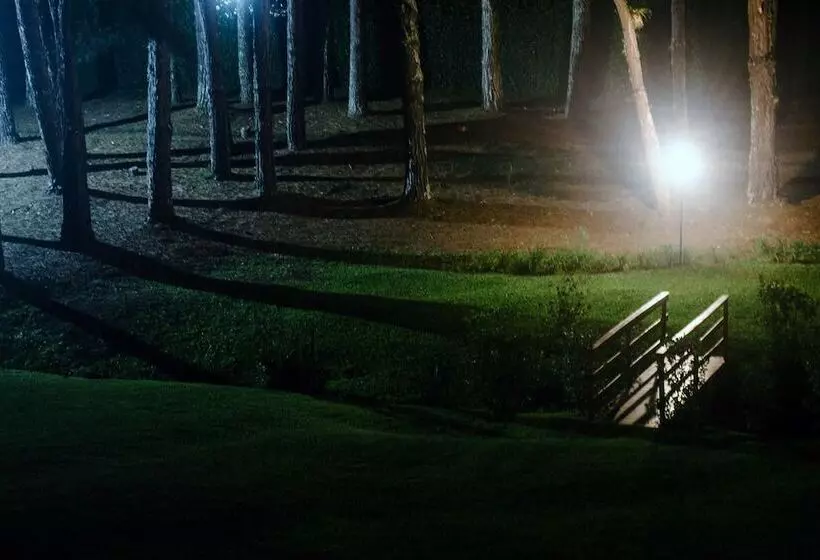 ホテル Pousada Tucano Do Cuiabá