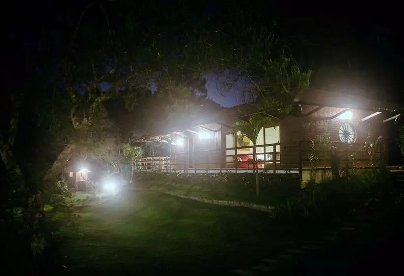 ホテル Pousada Tucano Do Cuiabá