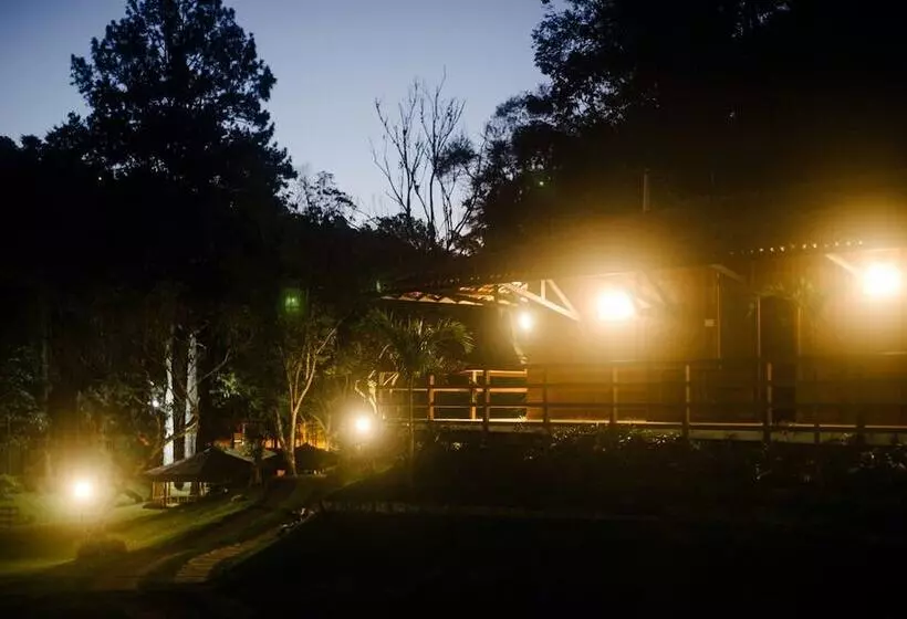 ホテル Pousada Tucano Do Cuiabá