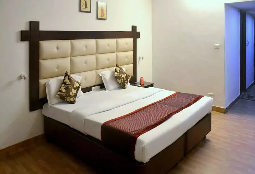 ホテル Tarang Banquets & Conference Centre