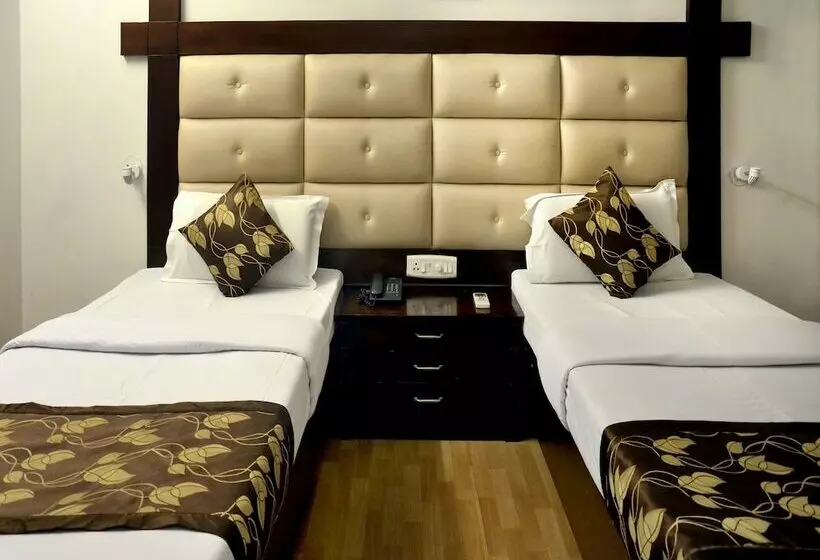 ホテル Tarang Banquets & Conference Centre